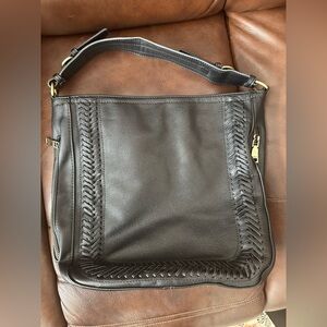 Jen & Co Elegant Black Vegan Leather Shoulder Bag